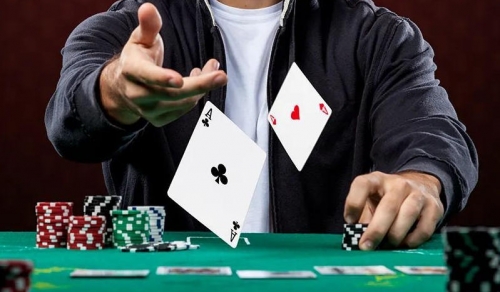 解析德州撲克位置優勢：從基礎觀念到實戰策略，系統化提升長期勝率的關鍵指南